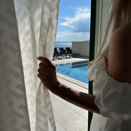 Meri * Makarska